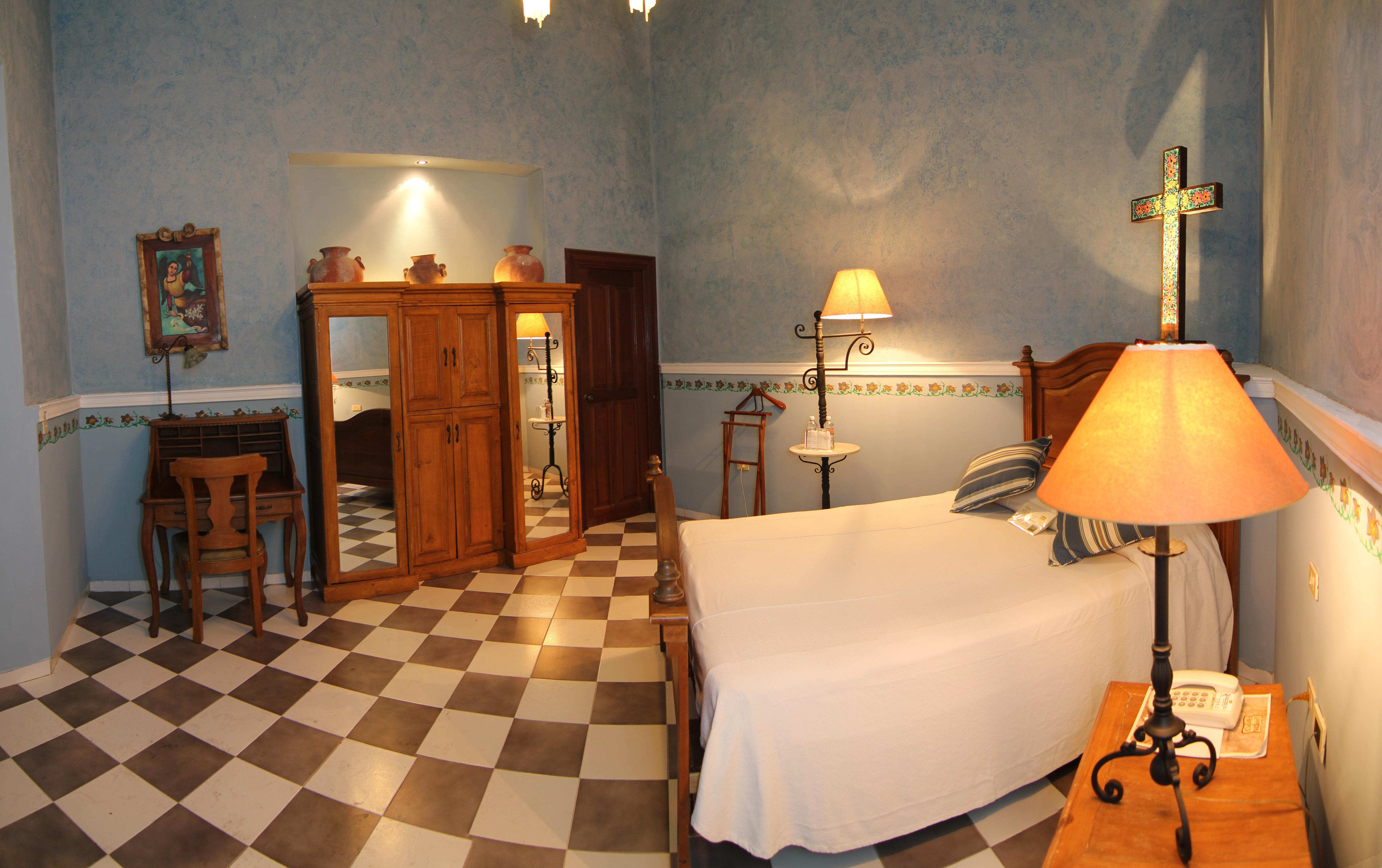 Hotel Boutique La Mision De Fray Diego (Adults Only) Merida Bagian luar foto