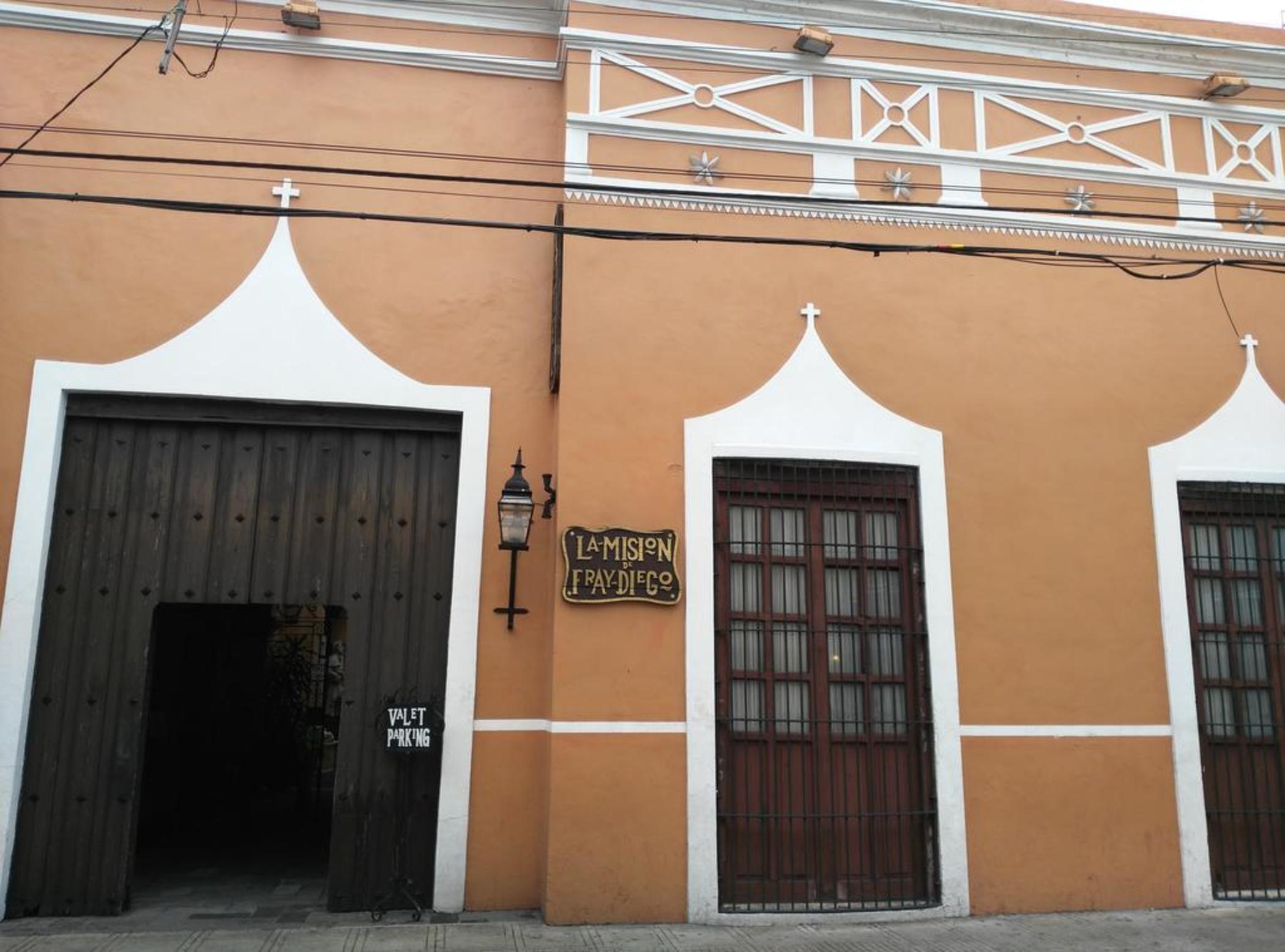 Hotel Boutique La Mision De Fray Diego (Adults Only) Merida Bagian luar foto