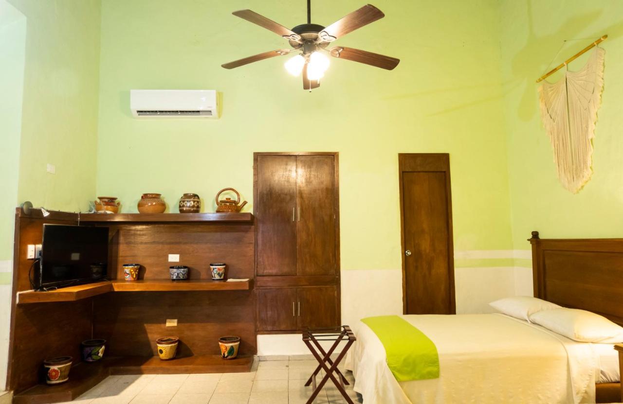 Hotel Boutique La Mision De Fray Diego (Adults Only) Merida Bagian luar foto